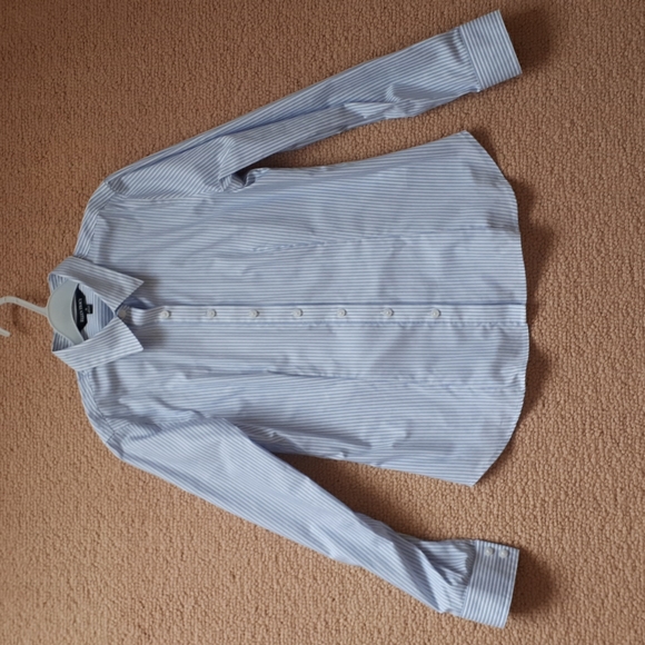 Ellen Tracy Striped Button down - Picture 2 of 4